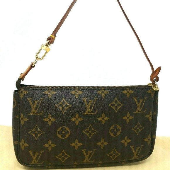 Louis Vuitton Handbags - Louis Vuitton Pochette Accessoires Monogram Clutch